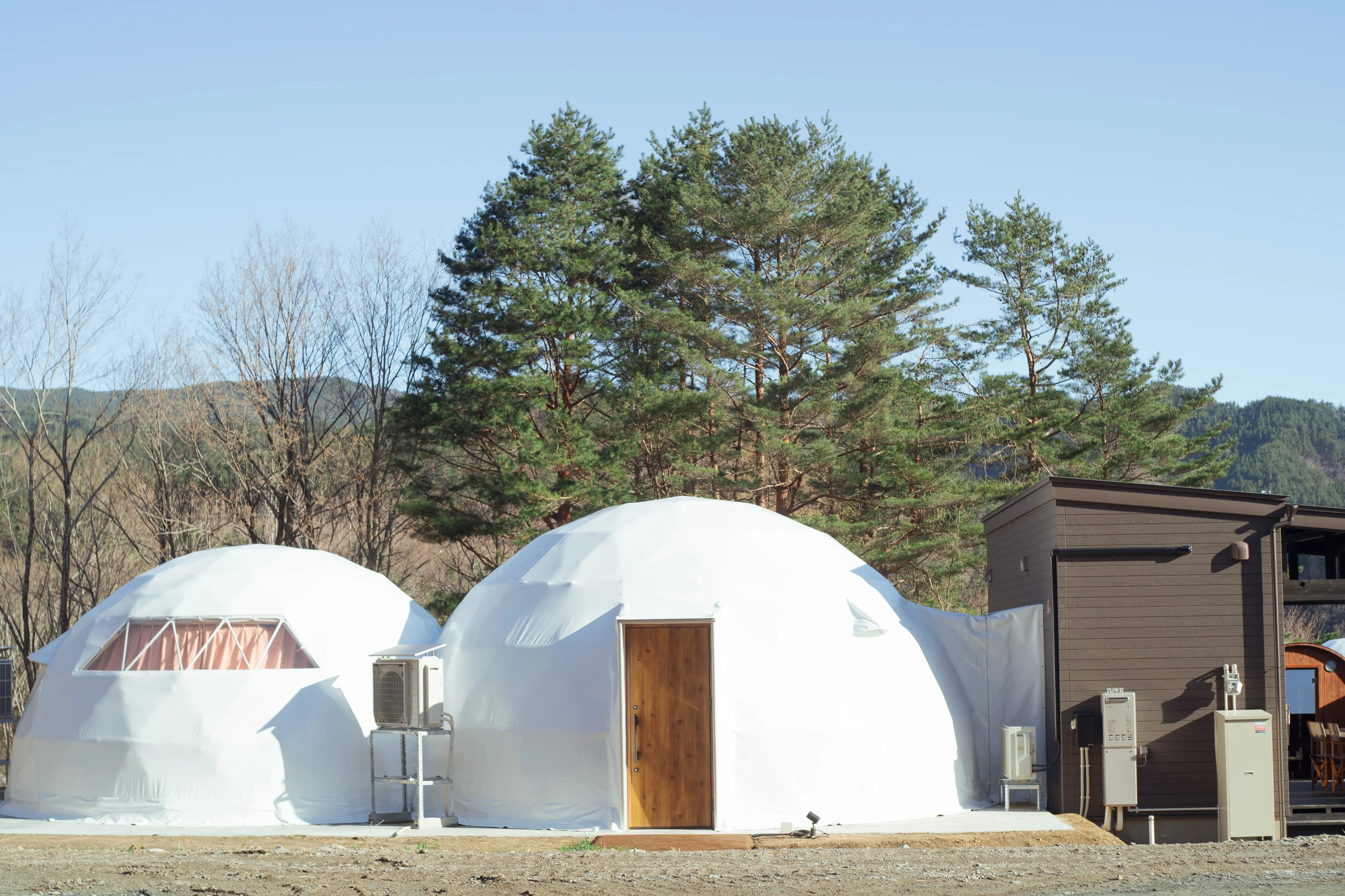 グランピング モア