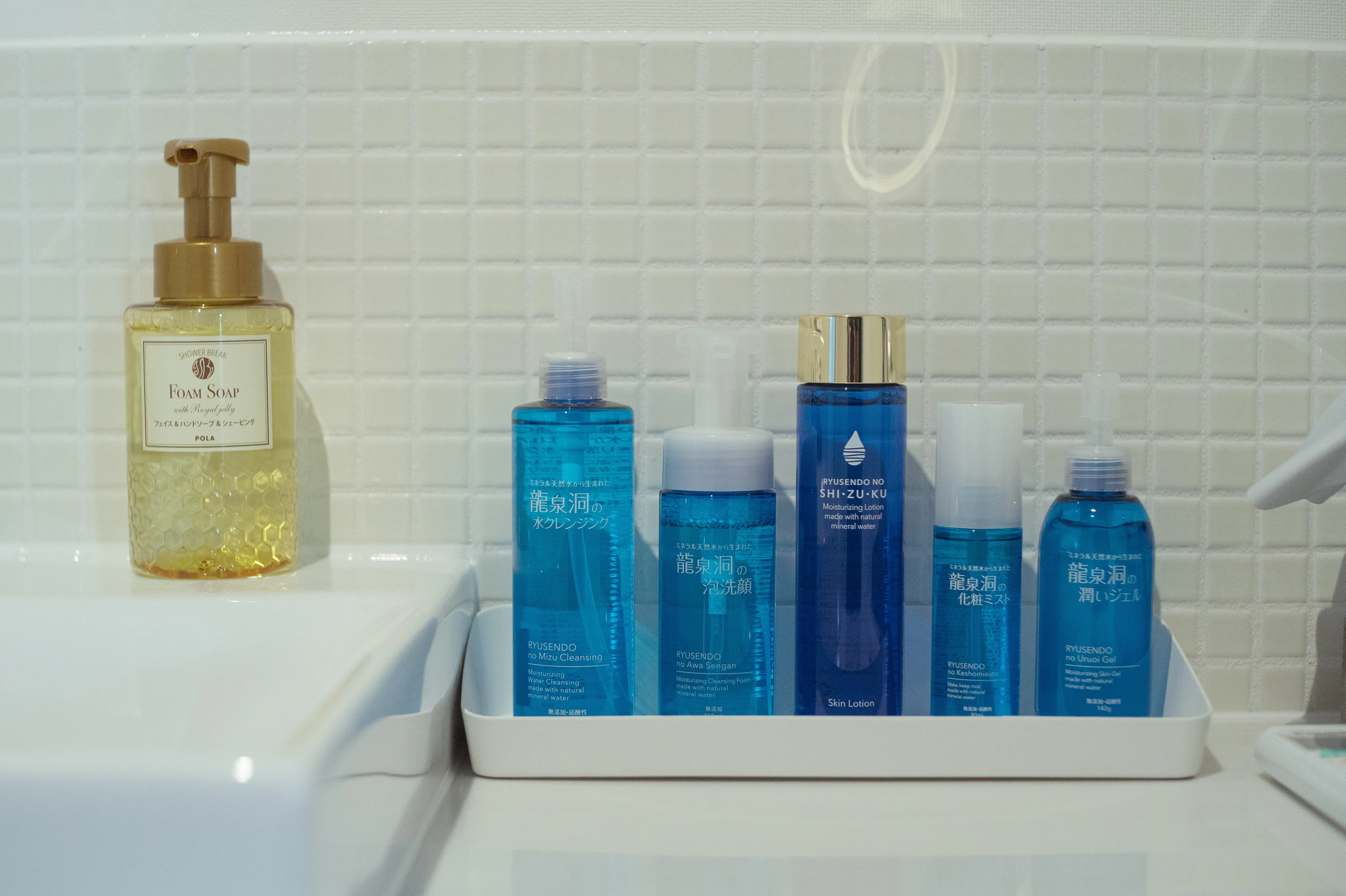 グランピング モア